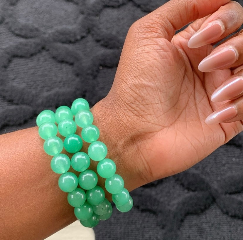 green stone set